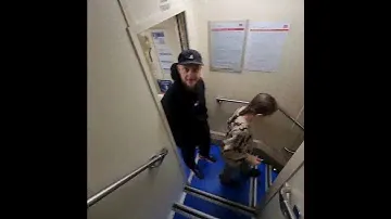 двухжтажные купе , как там внутри ...поезд Москва - Тольятти ...